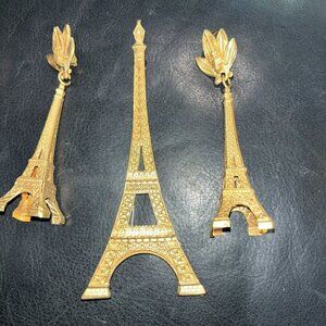 EMILY IN PARIS Vintage EIFFEL TOWER Pin / Brooch and Long Clip Earrings Set EUC